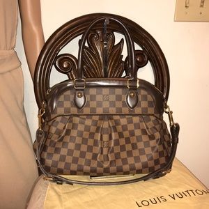 LV Trevi PM Brown Damier Ebene Coated Canvas with Leather and Gold Hardware  #OERU-2 – Luxuy Vintage